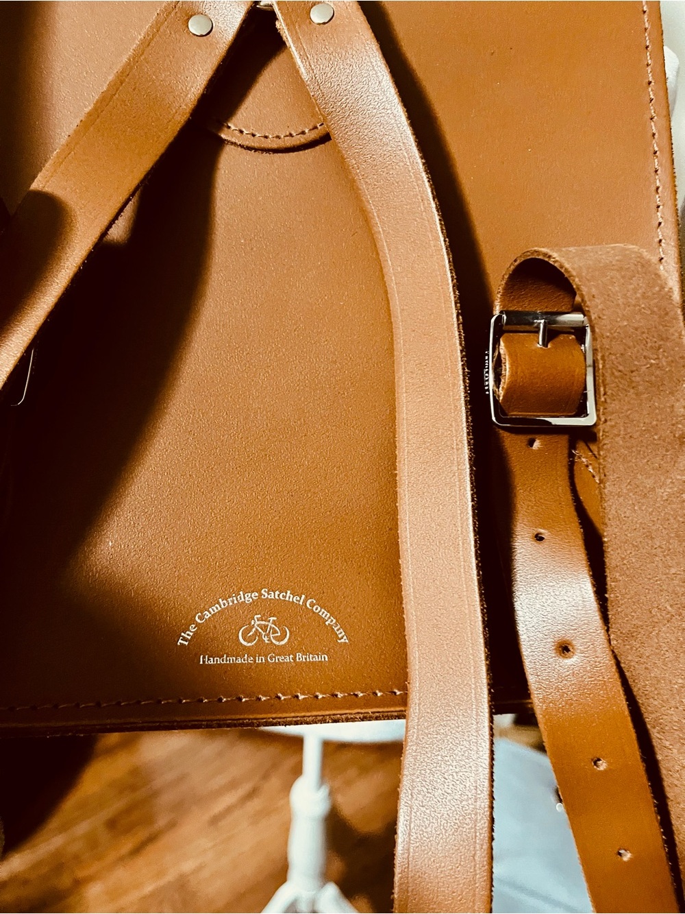 Classic Leather Backpack in Chestnut Brown - Picture 4 of 5